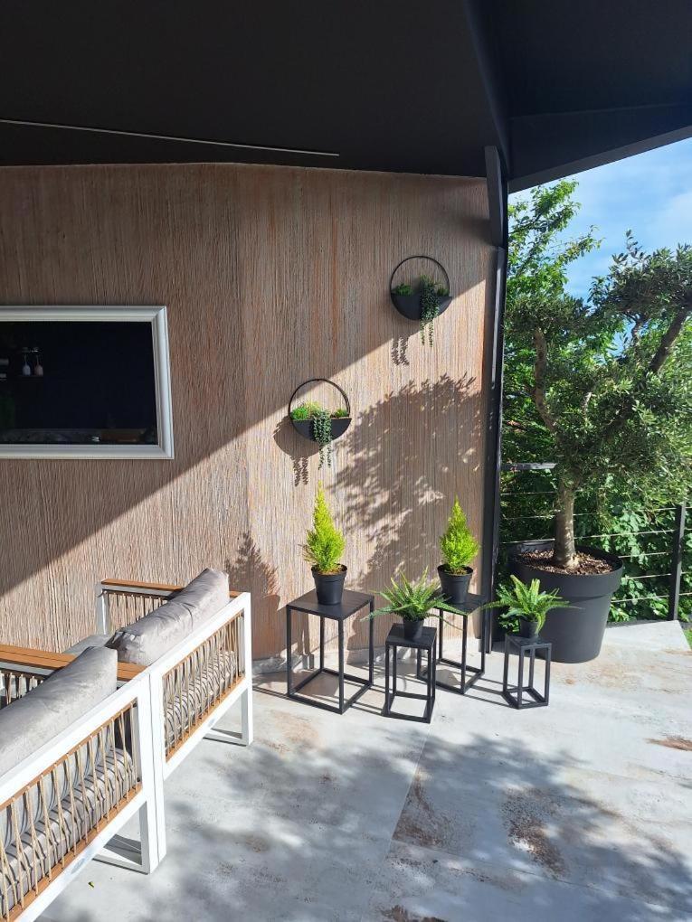 Fiori Apartment *
