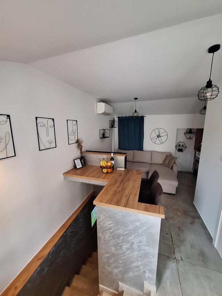 Fiori Apartment *